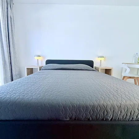 Apartamento Victoria Beachfront 1, Location Americas